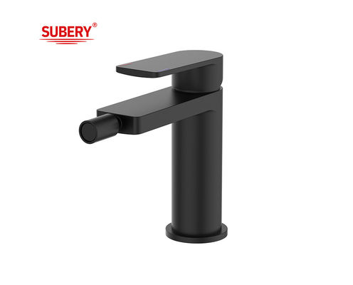Nhà tắm nước Chrome Brass Aerator vòi nước OEM Single Lever