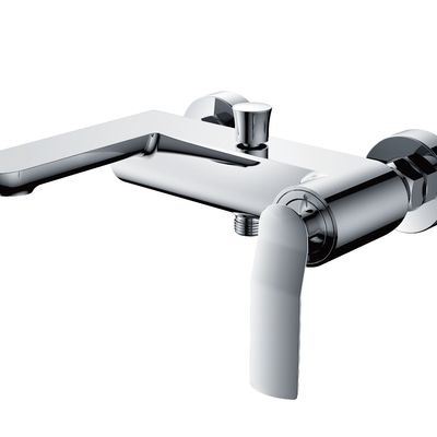 Bồn tắm chứa vòi vòi vòi vòi tắm máy trộn Chrome vòi tắm cầm tay