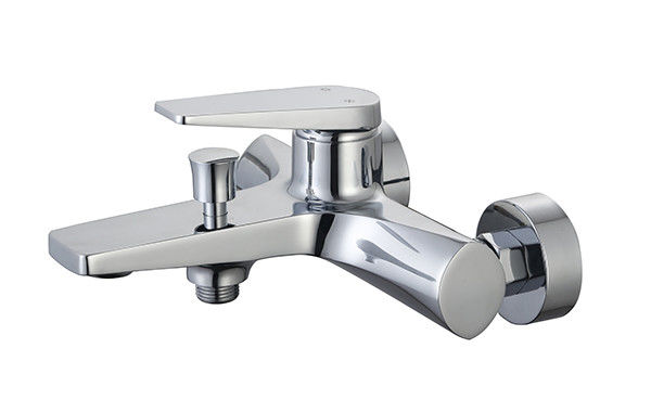 Một tay cầm tắm hoặc vòi sen máy trộn phòng tắm vòi vòi đồng chrome nước lạnh và nước nóng thiết kế hiện đại OEM