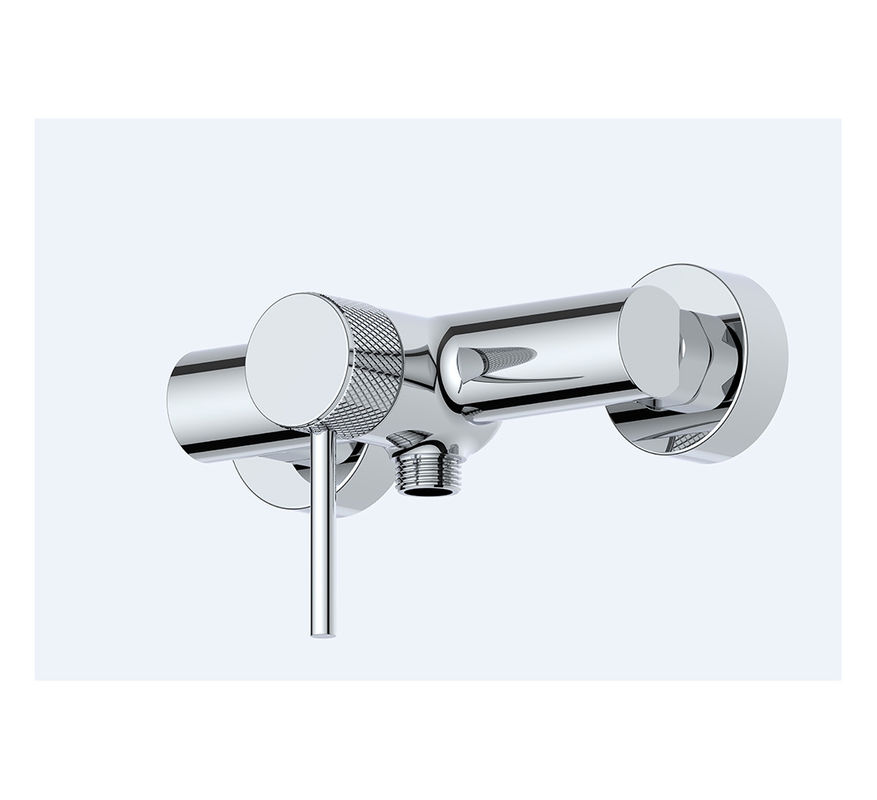 Máy bồn tắm có một đòn bẩy Ống quạt vòng tròn Knurl cầm Chrome đồng nước lạnh và nóng